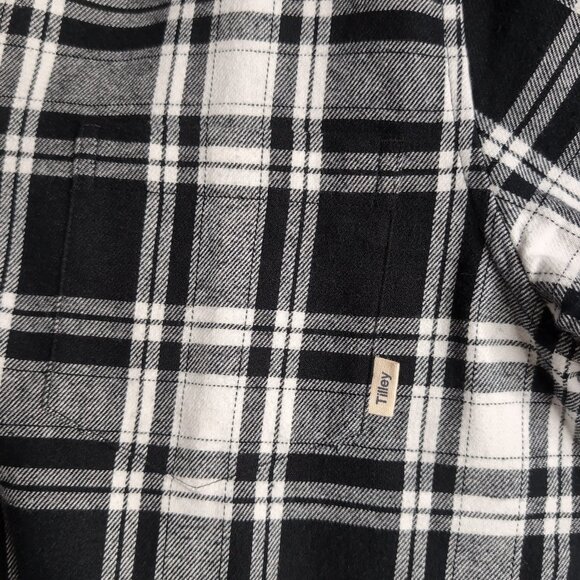 NWOT Tilley Men's Black and White Plaid/Flannel Button Up Shirt, Small - Picture 5 of 7